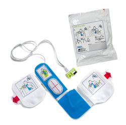 AED CPR-D elektrodit aikuisille (sis. ensiapupaketti) elvytyspalautteella